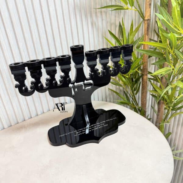 ⁦חנוכייה דגם קלאס שחור מבריק⁩ – תמונה ⁦4⁩
