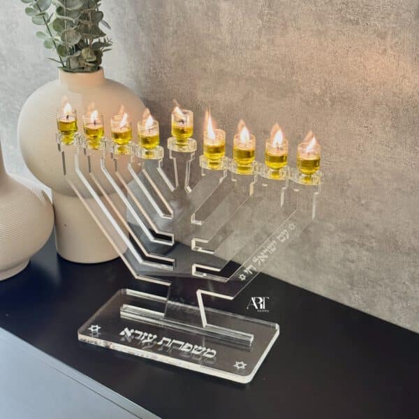 חנוכייה שקופה דגם עם ישראל