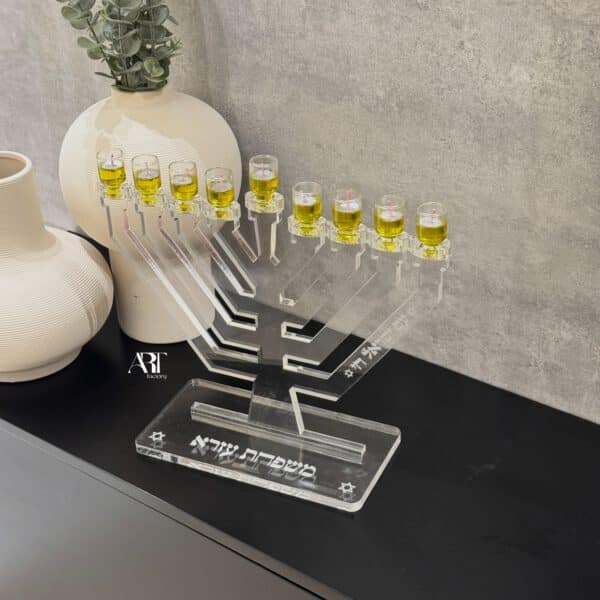 ⁦חנוכייה שקופה דגם עם ישראל⁩ – תמונה ⁦2⁩